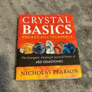 Crystal Basics Pocket Encyclopedia
